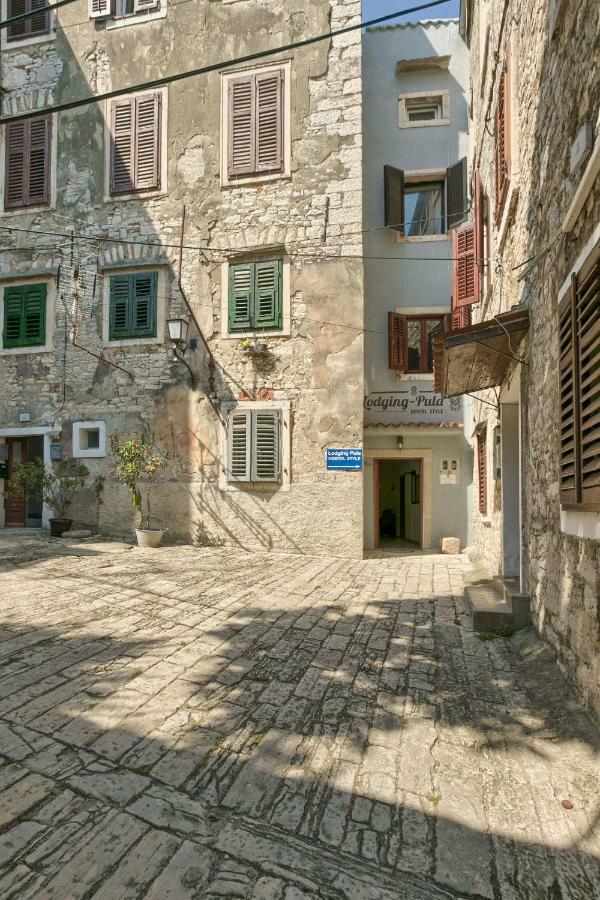 Old Town Apartments In City Center Pula Ngoại thất bức ảnh